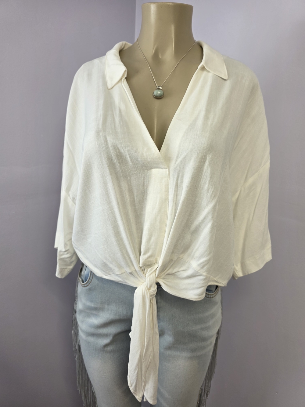 Moa Moa Women's White Solid Collared 3/4 Sleeve Tie Front Blouse XL